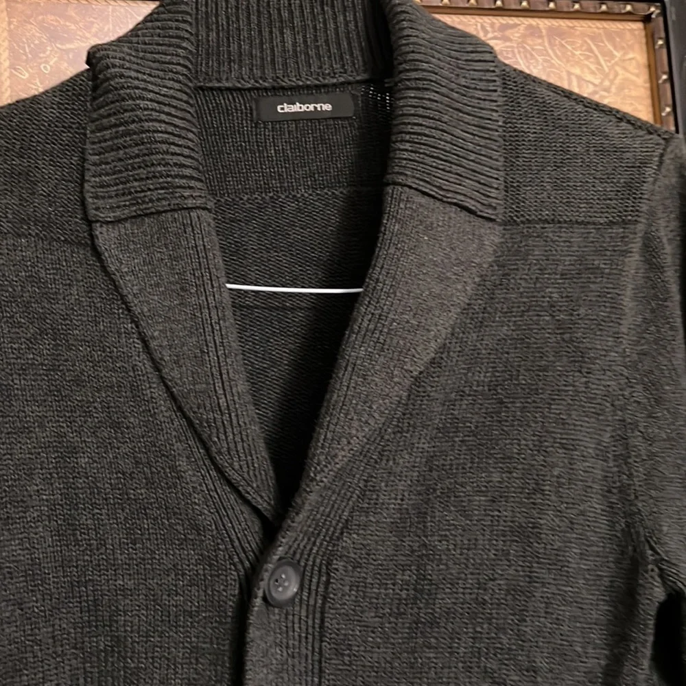 Liz Claiborne sweater - Picture 4 of 4